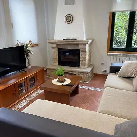 Preciosa Casa En Bembrive Vigo