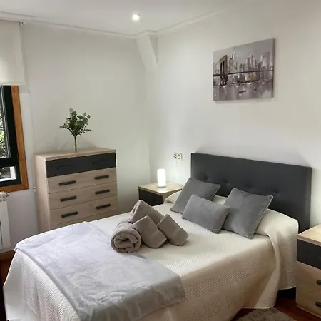 Preciosa Casa En Bembrive * ויגו