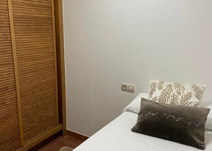 Preciosa Casa En Bembrive *